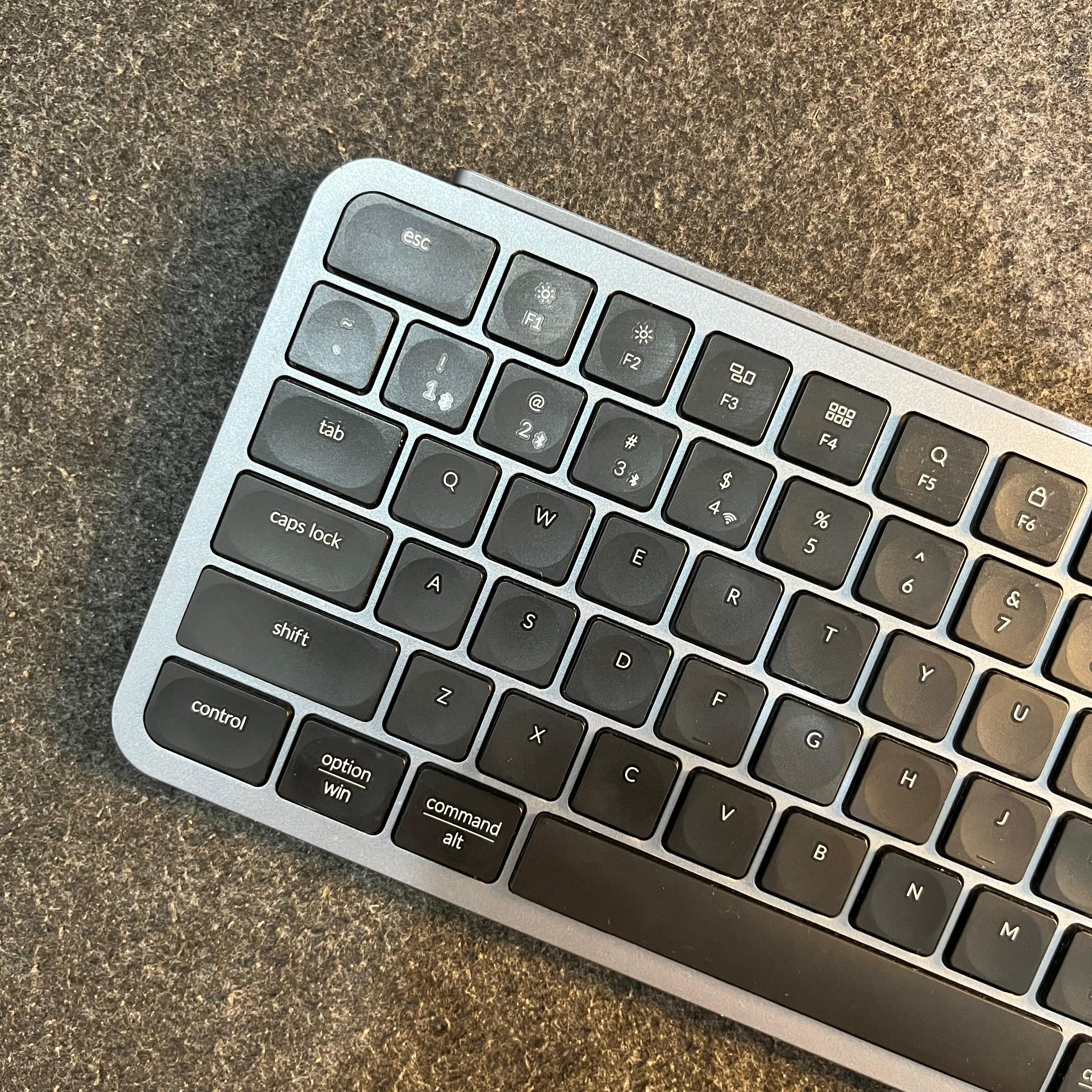 Produk KEYCHRON B1 PRO (YG AKU PAKE)